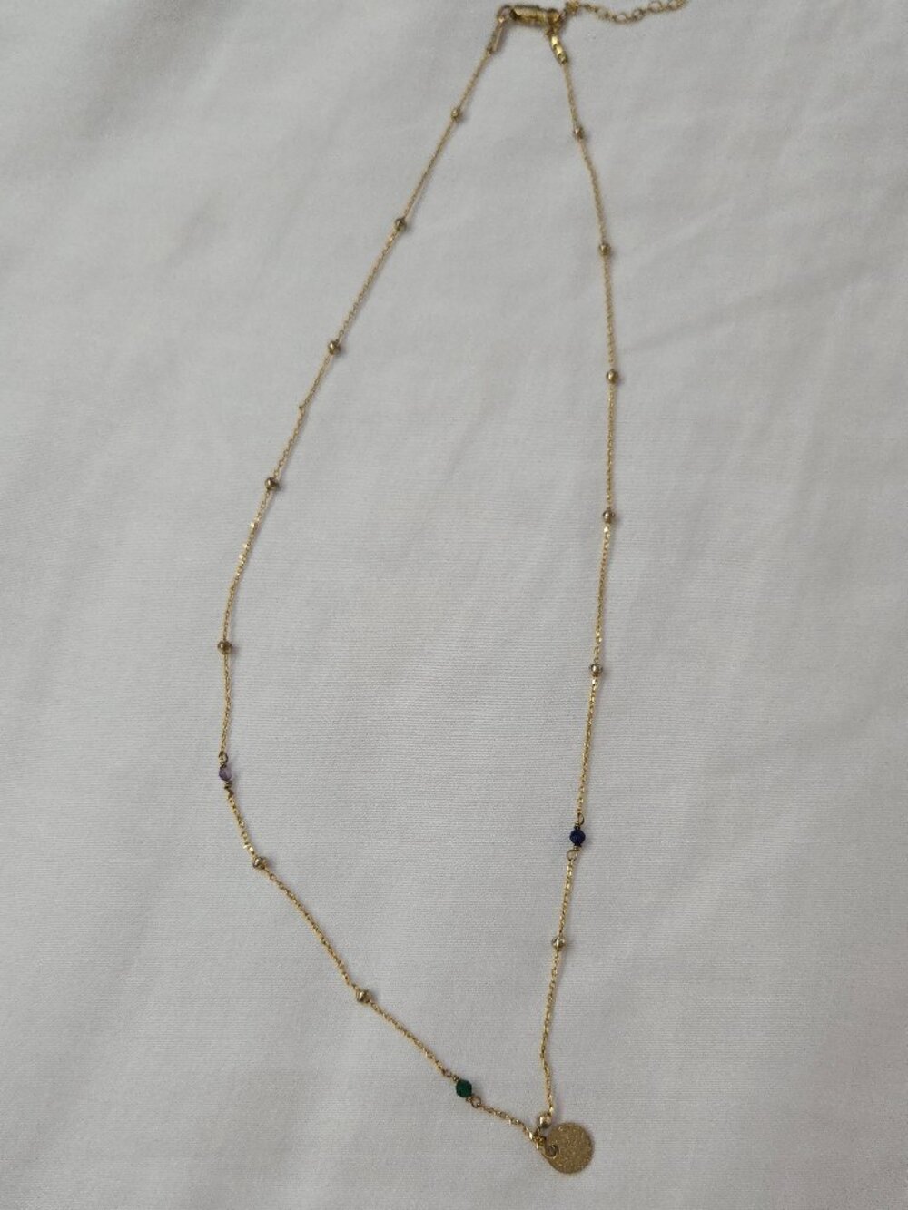 Gold design necklace